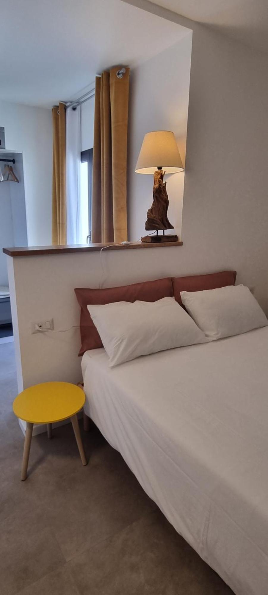 Anthias Rooms Affittacamere Porto San Paolo  Exterior photo